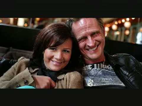 Lena Philipsson & Orup: Jag Hatar Att Vakna Utan Dig