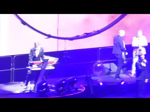 Nephew feat. Søren Huss - Copenhagen - 18 - Sig Månen Langsomt Hæver