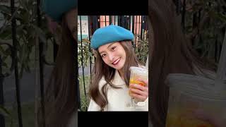 ベレー帽姿のチャイナ美女って、何度も見たくなるかわいらしさがあるね！