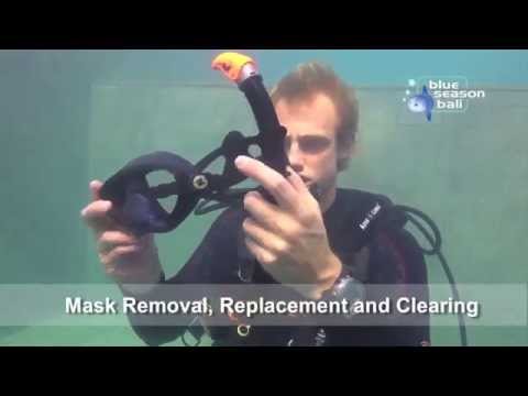 2014 PADI Divemaster Skills - Mask Removal, Replacement and Clearing