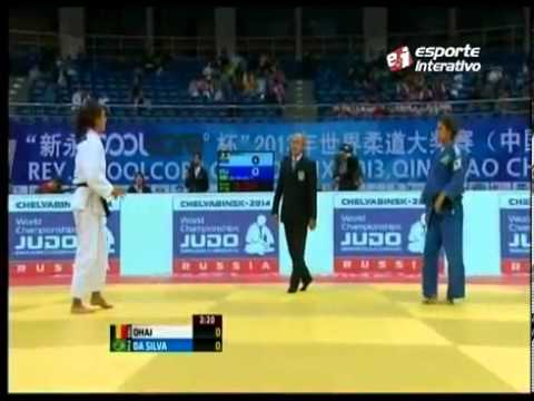 Judo: Loredana Ohâi vs. Tamires da Silva - Grand Prix Qingdao 2013