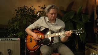 Video thumbnail for Gibson L-50 from 1968 presented by Vintage Guitar Oldenburg and Tobias Hoffmann. by Vintage Guitar Oldenburg