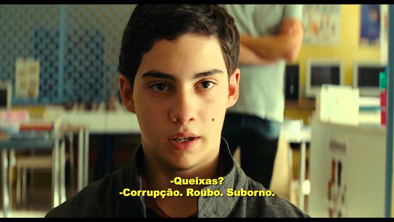 A Família - Trailer Oficial (legendado)