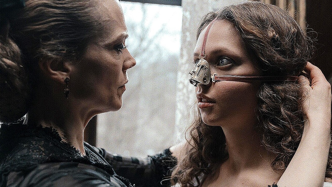 The Ugly Stepsister - Видео