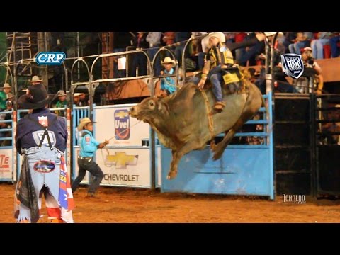 Mega Rodeio da Expo Umuarama 2017 - MELHORES TOUROS / SEXTA FEIRA