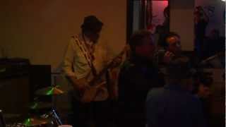 Memphis P-Tails Jukin' it at the Dragon Horn Tavern, Albuquerque