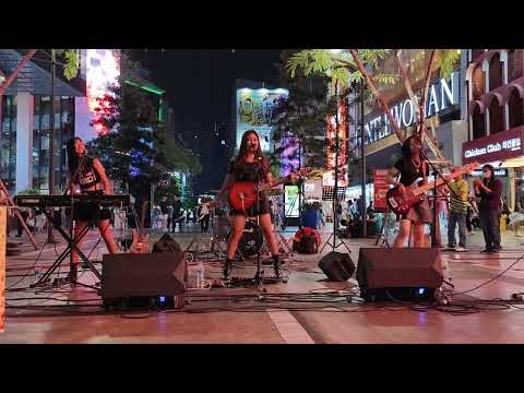 Highway to Hell - AC/DC Covered by Petch & Band #siamsquarewalkingstreet #petch #pettyrock