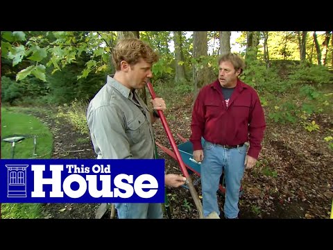 How to Choose and Use Shovels and Other Digging Tools | This Old House
