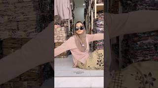 Download lagu sarung sebox-boxnya gamau ketinggalan juga🤏😭 #sarungbatik #fypシ゚viral #bugatti #batikagung mp3 Download lagu sarung sebox-boxnya gamau ketinggalan juga🤏😭 #sarungbatik #fypシ゚viral #bugatti #batikagung mp3