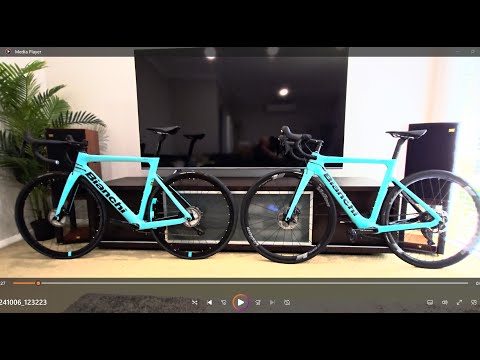 Bianchi Aria E-Road / Side By Side / Bianchi Aria Disc / Celeste