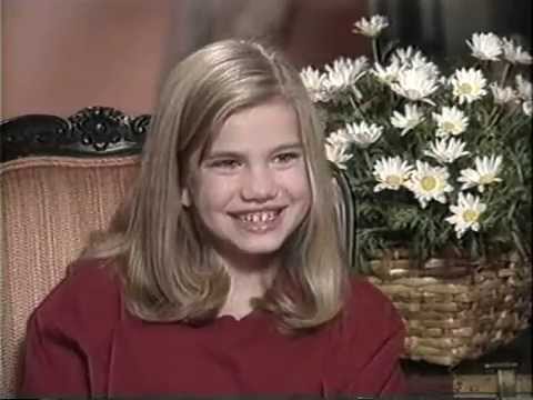 Anna Chlumsky 1991 interview  MY GIRL set