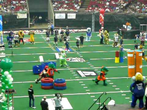 Celebrity Mascot Games 2009 - Green Team vs Yellow Team