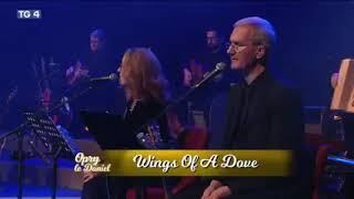 Daniel O&#39;Donnell and Simon Casey sings Wings of a Dove