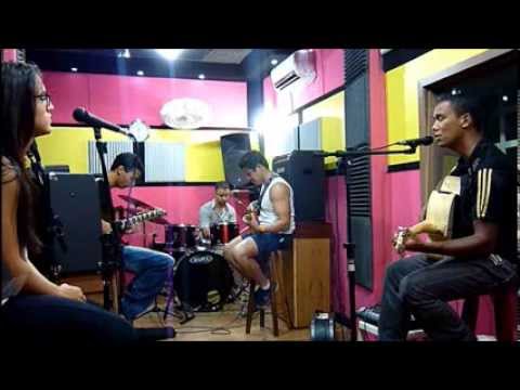 Em Busca Da Salvação - Desejo de Paz