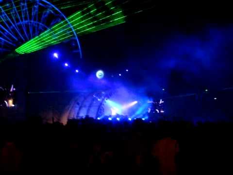 TomorrowLand 2010 | Armin Van Buuren (ASOT)2