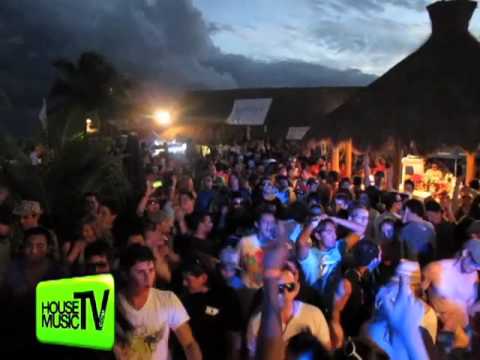 NITIN rocking the KOOL Beach Party BPM Festival Playa Mexico - LEE KALT - House Music TV