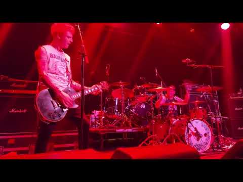 Flirting With Disaster - Penguins & Polarbears  - Live at Powerstation Auckland NZ - 11/10/2023