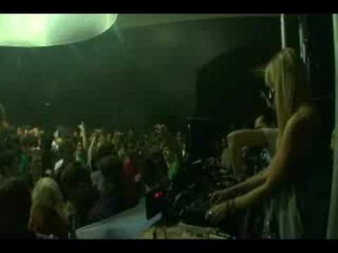 David Puentez & Hanna Hansen at Club 1234