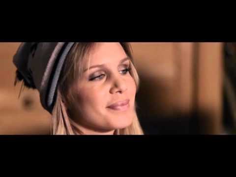 PAGADIXX feat Malee Victory