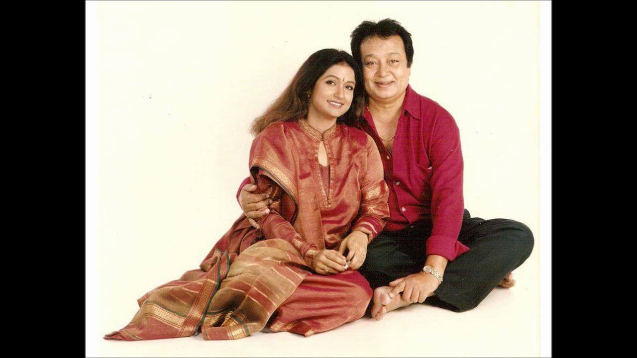 Khushbu Jaise Log Mile Afsaane Me Lyrics | Aksar (Album) | Bhupinder Singh | Bhupinder Singh