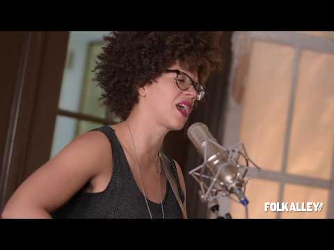 Folk Alley Sessions at 30A: Chastity Brown - "Colorado"