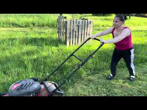 Am mers din nou la cosit iarba