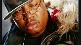 E-40 feat T-pain - Give Her The Keys