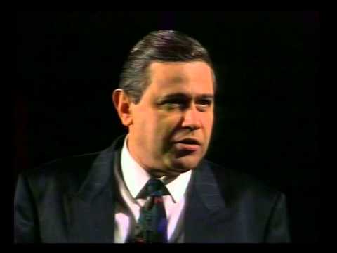 Е. Петросян - Эстрадный спектакль "Дураки мы все..." (1991) 2 отделение, 2 часть