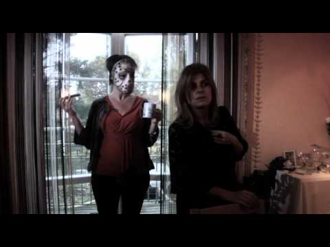 R.E.A-parodi på Berg flyttar in