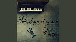 Download lagu Into the Dark mp3