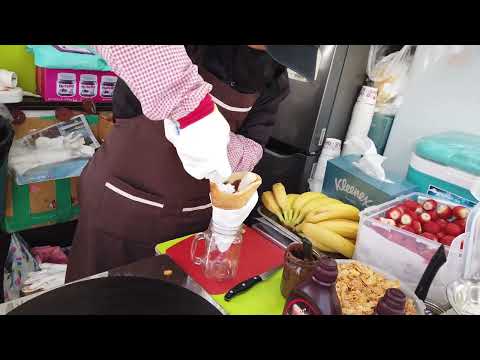 The Best Crepe in Korea Famous Papa Crepes  Korean Street Food 1080pFHR