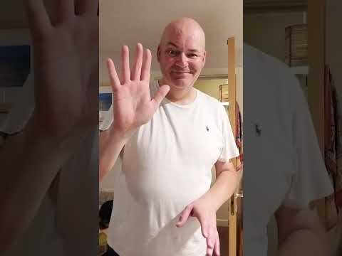 Double Distraction Technique: #streetfighter #streetselfdefense #martialarts #kickboxing #thaiboxing