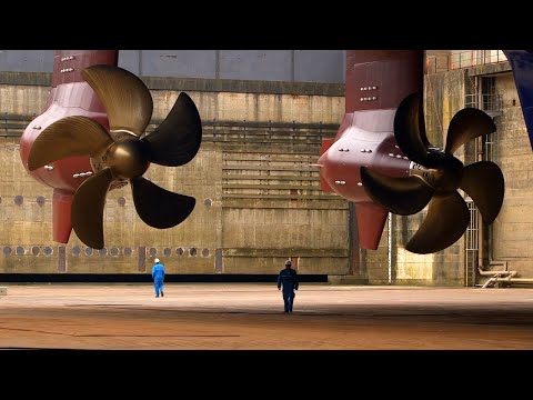 Advanced Azipod propulsion system. How giant ship propellers are manufactured. Unbelievable