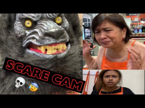 FUNNY SCARE CAM- Sneaking up on people in the store