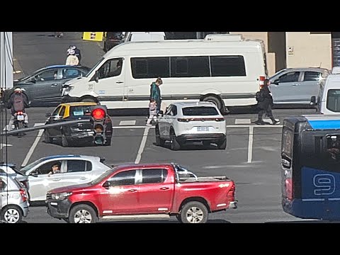 Calle Moreno y Avenida 9 de Julio, Buenos Aires, Argentina,  a 7 cuadras del Obelisco