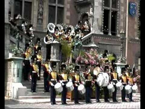 Adest Musica Sassenheim - New Four Wheel Trailer - 2002