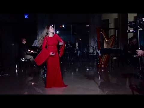 Silvia Colombini for DEBRA - Franz Lehar, "Meine Lippen, sie Küssen so Heiss" (from "Giuditta")