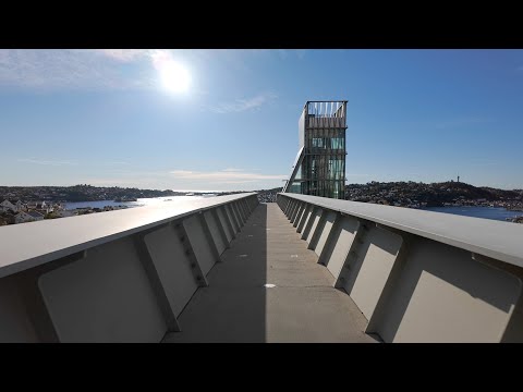 Autumn in Arendal: A Slow-TV ASMR Walk Through Norway's Historic City