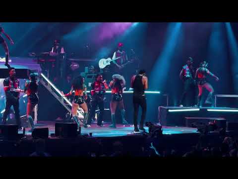 Jason Derulo Speechless! Fans Rock Copenhagen 2024 Show: Forgets Words in 'Talk Dirty' 😱🎤