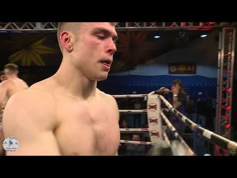 Sam Devaney vs Eoin Sheridan - Capital 1 / Lion Fight 52
