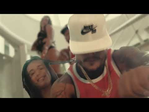 MC Kevin - Tipo Pablo [Official Video]