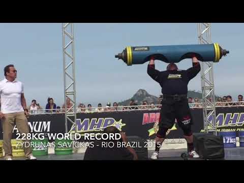 Big Z World log lift record 228kg in front of Arnold Schwarzenegger