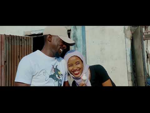Fatuma Na Juma - Easy Man (official Music Video)