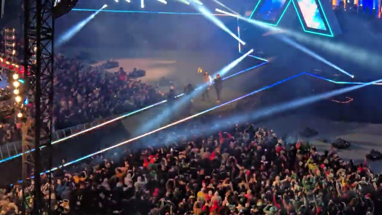 WrestleMania XL Night 1- Roman Reigns Entrance #WWE #WrestleManiaXL #WrestleMania