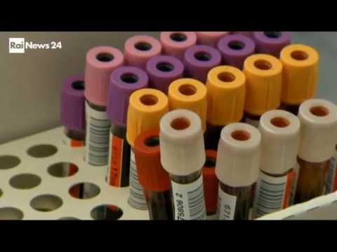 Il tutore sul ginocchio nel Avito Ufa Farmaci da giudizi Joint Pain