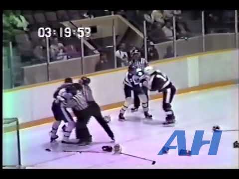 OHL Oct. 8, 1987 Peterborough Petes v Toronto Marlboros (melee) Paul Mitton v Craig Kitteringham