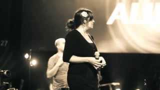 Marco Barrientos - Intermedio 3 -- (Álbum: Ilumina)