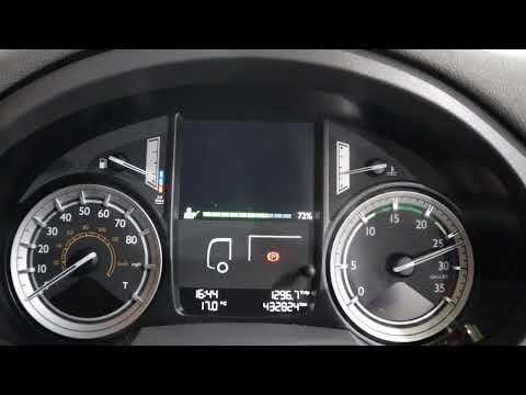 9494 MX16LVS DAF CF220 Boxes Engine Start