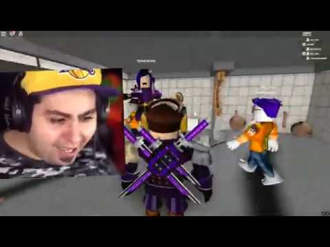 Lyon il mastro dei pulsanti vuole sturare cico😏😂😂