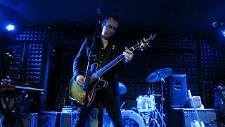 Ted Leo plays "Lonsdale Avenue" live at the Casbah, San Diego, 11/1/17